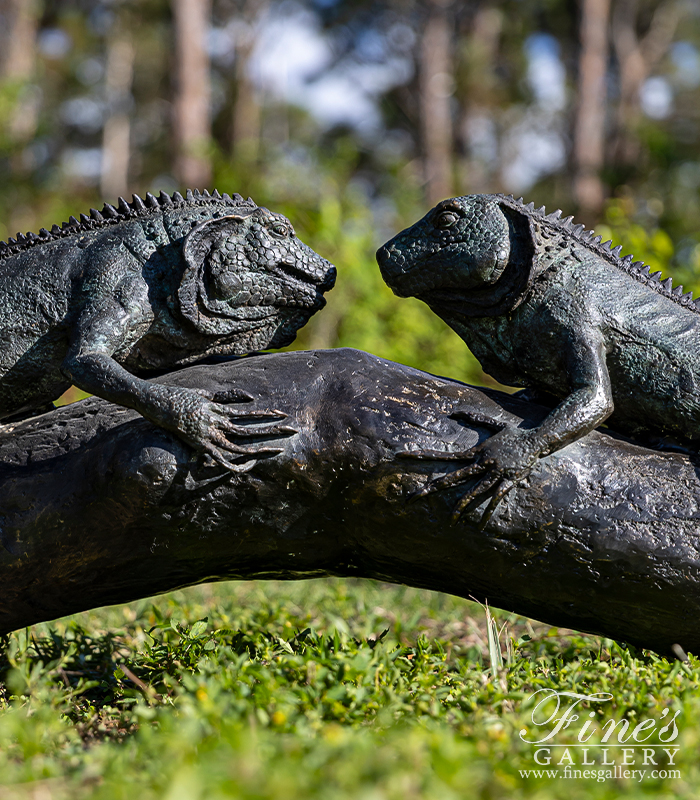 Search Result For Bronze Statues  - Bronze Iguanas On Tree Stump Statue - BS-489